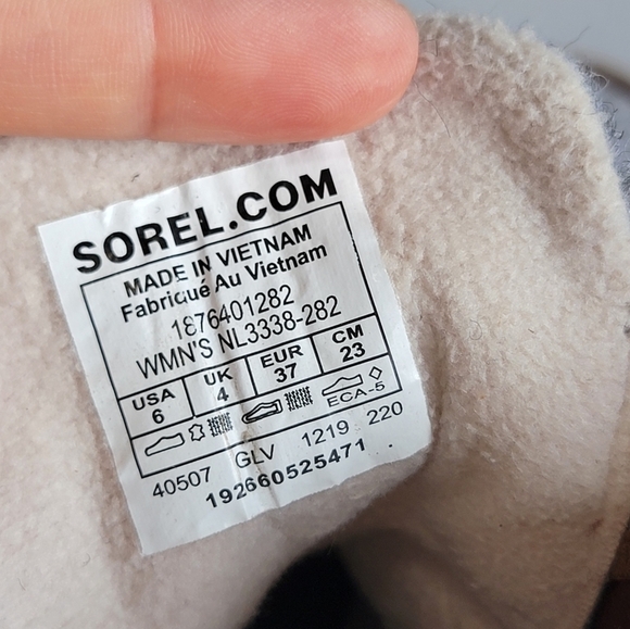 Sorel women's Harlow Lace Cozy waterproof boot women's 6 - Picture 3 of 9